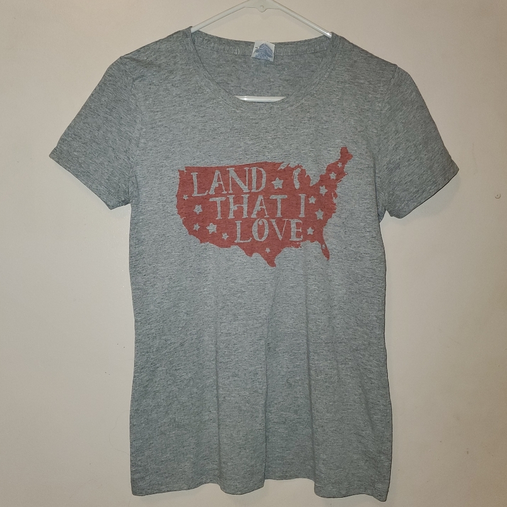 Grey and Red Land That I Love T-shirt